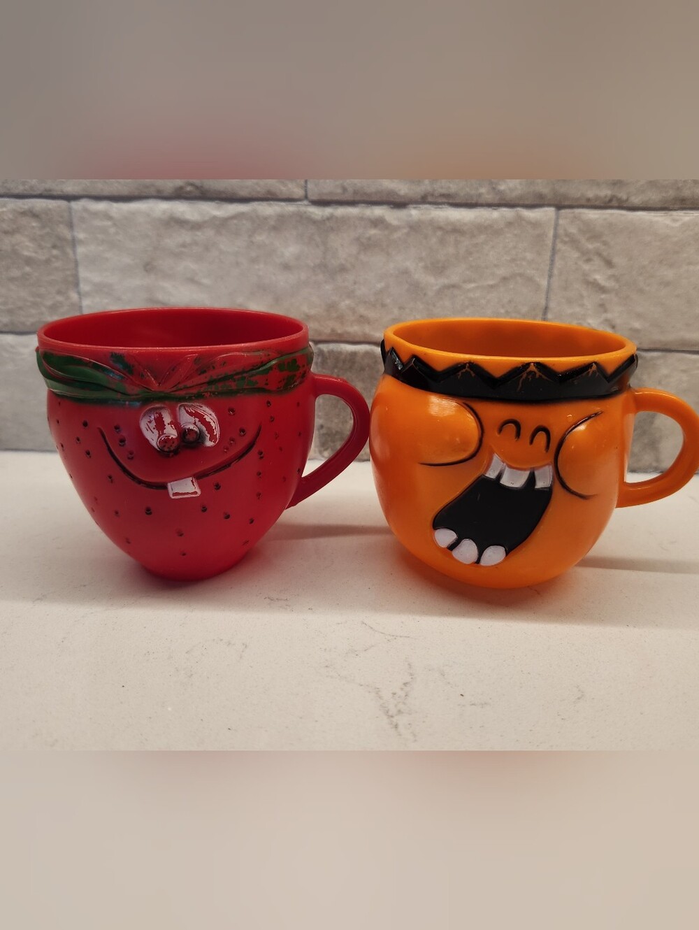 Pillsbury Vtg Funny Face Mugs 1969,70